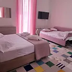 La Dimora Di Parthenope Centro Storico 아파트호텔 4*