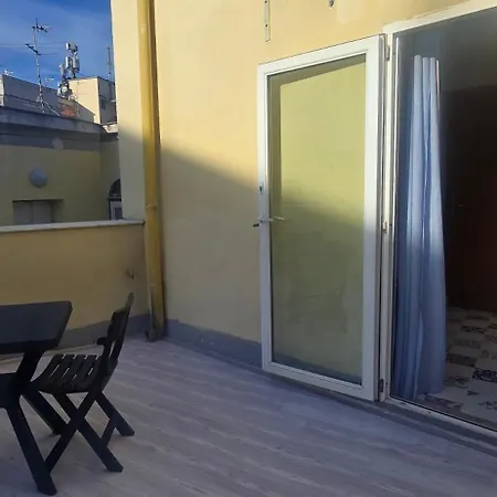 La Dimora Di Parthenope Centro Storico 아파트호텔 *