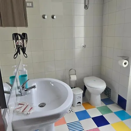 Ξενοδοχείο με διαμερίσματα La Dimora Di Parthenope Centro Storico 4*