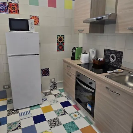 Ξενοδοχείο με διαμερίσματα La Dimora Di Parthenope Centro Storico Νάπολη