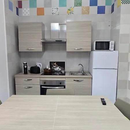 Ξενοδοχείο με διαμερίσματα La Dimora Di Parthenope Centro Storico 4*