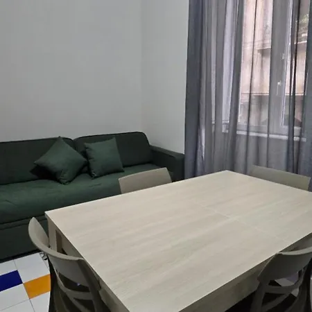 Ξενοδοχείο με διαμερίσματα La Dimora Di Parthenope Centro Storico