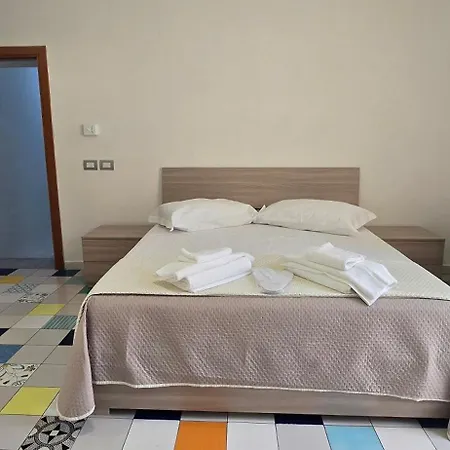 La Dimora Di Parthenope Centro Storico 4*